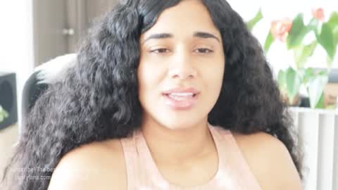 Snapshot of soytropicalfruit chatting on October 14, 2025, 1:12 pm You want to talk to me more personal follow me in My Channel VIP 50 the discount online show from October 14, 2025, 1:12 pm