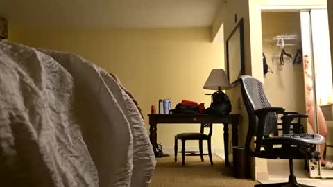 Snapshot of spacecase843 chatting on January 23, 2025, 11:26 pm TrndSettrz online show from January 23, 2025, 11:26 pm