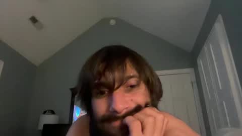 Snapshot of spacecase843 chatting on February 4, 2025, 7:07 am TrndSettrz online show from February 4, 2025, 7:07 am