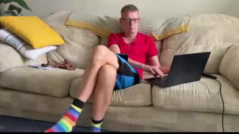 Snapshot of spaceman_fun chatting on June 13, 2026, 4:38 pm spaceman_fun online show from June 13, 2026, 4:38 pm