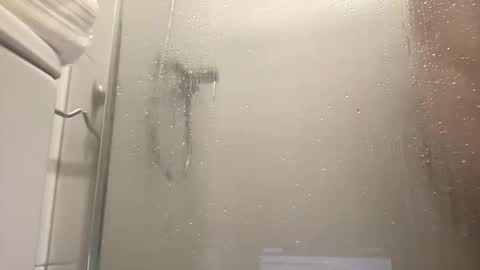 SPANISH HETERO online show from November 28, 2025, 8:44 pm