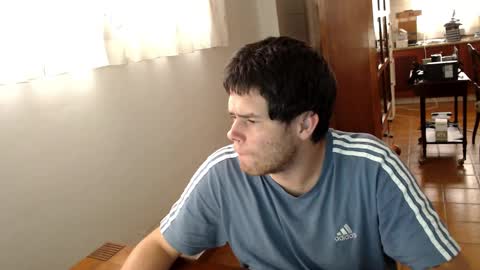 spanish online show from February 2, 2025, 12:02 pm