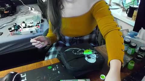 Snapshot of spanking_girls chatting on December 3, 2024, 9:33 am Evgenia online show from December 3, 2024, 9:33 am