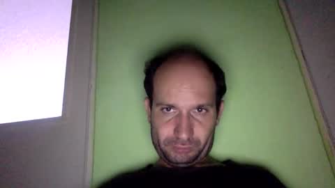 Snaiky online show from November 9, 2025, 1:42 pm