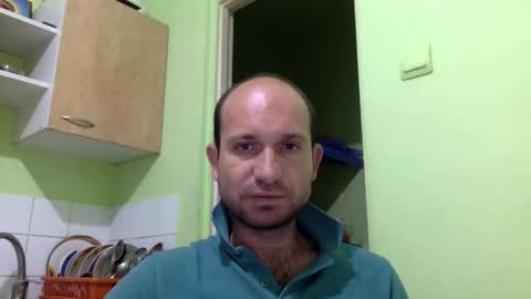 Snaiky online show from June 1, 2026, 9:16 pm