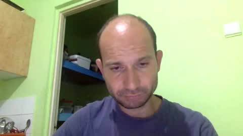 Snapshot of sparei7 chatting on July 5, 2026, 10:06 pm Snaiky online show from July 5, 2026, 10:06 pm