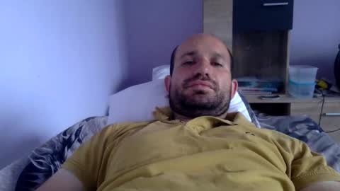Snapshot of sparei7 chatting on July 12, 2026, 2:19 pm Snaiky online show from July 12, 2026, 2:19 pm