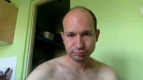 Snapshot of sparei7 chatting on July 16, 2026, 8:53 am Snaiky online show from July 16, 2026, 8:53 am