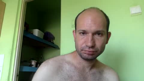 Snapshot of sparei7 chatting on July 18, 2026, 9:24 am Snaiky online show from July 18, 2026, 9:24 am
