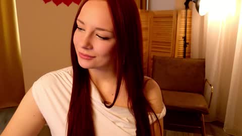 Snapshot of spark_of_joy chatting on February 18, 2026, 12:45 pm Madlen online show from February 18, 2026, 12:45 pm