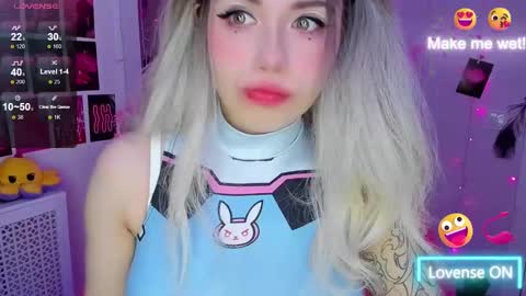  SparkleMona  online show from February 16, 2025, 1:47 am