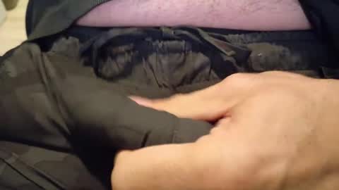 Snapshot of sparklenuts17 chatting on December 23, 2024, 3:01 pm sparklenuts17 online show from December 23, 2024, 3:01 pm