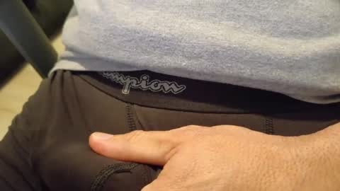 Snapshot of sparklenuts17 chatting on February 11, 2025, 3:18 pm sparklenuts17 online show from February 11, 2025, 3:18 pm