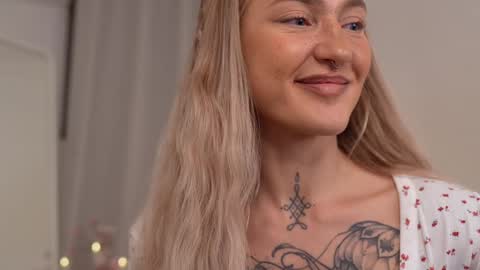 Snapshot of sparks__daisy chatting on January 31, 2025, 2:49 pm DAISY online show from January 31, 2025, 2:49 pm