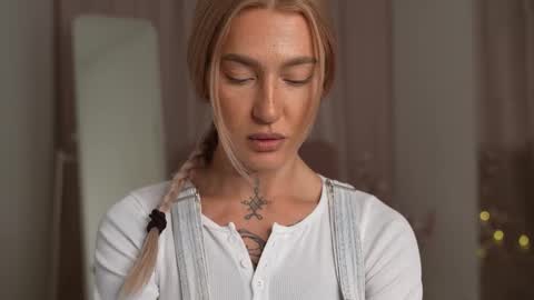 Snapshot of sparks__daisy chatting on February 24, 2025, 3:31 pm DAISY online show from February 24, 2025, 3:31 pm