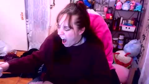 Snapshot of spawnofademon chatting on April 12, 2026, 12:37 am spawnofademon online show from April 12, 2026, 12:37 am