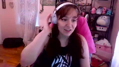 Snapshot of spawnofademon chatting on May 6, 2026, 2:22 pm spawnofademon online show from May 6, 2026, 2:22 pm