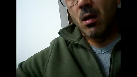 Snapshot of speed0800 chatting on March 25, 2026, 12:49 am Speed online show from March 25, 2026, 12:49 am