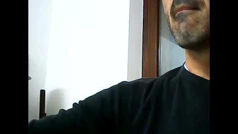 Snapshot of speed0800 chatting on May 16, 2026, 11:25 pm Speed online show from May 16, 2026, 11:25 pm