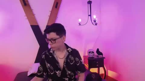 spencerm_ online show from November 15, 2025, 6:26 pm