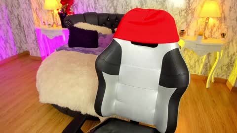 Amelia      GTM-5 817       IG Spicychoco am online show from January 9, 2025, 1:35 pm