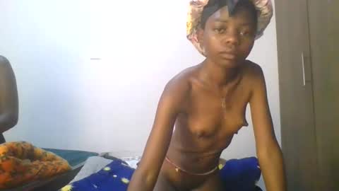 Snapshot of spicybobolishia_ chatting on May 27, 2026, 2:52 am Bobo online show from May 27, 2026, 2:52 am