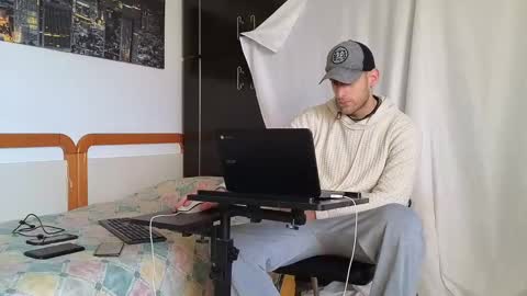 Snapshot of spider_0090 chatting on February 14, 2025, 3:36 pm Marco. When Im offline you can view premium content in bio online show from February 14, 2025, 3:36 pm