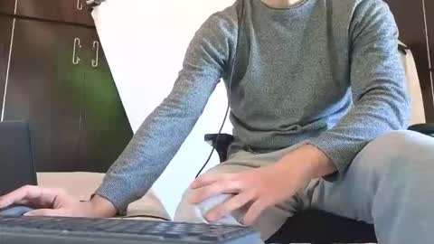 Snapshot of spider_0090 chatting on October 28, 2025, 9:46 am Marco. When Im offline you can view premium content in bio online show from October 28, 2025, 9:46 am