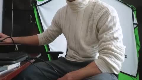 Snapshot of spider_0090 chatting on November 24, 2025, 12:27 pm Marco. When Im offline you can view premium content in bio online show from November 24, 2025, 12:27 pm