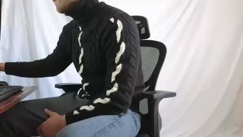 Snapshot of spider_0090 chatting on November 30, 2025, 8:51 am Marco. When Im offline you can view premium content in bio online show from November 30, 2025, 8:51 am