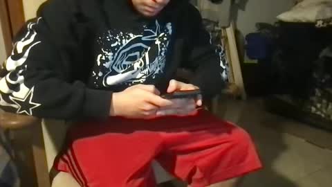 Snapshot of spizzy__ chatting on March 9, 2025, 4:49 am chrisspizzy online show from March 9, 2025, 4:49 am