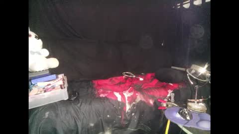 Daddy  His Splash Queen online show from December 4, 2025, 7:06 am