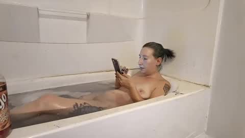 Kova online show from November 18, 2025, 11:15 pm