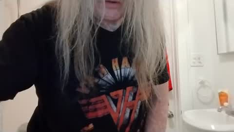 Snapshot of spunslut212 chatting on July 4, 2026, 1:56 am spunslut212 online show from July 4, 2026, 1:56 am