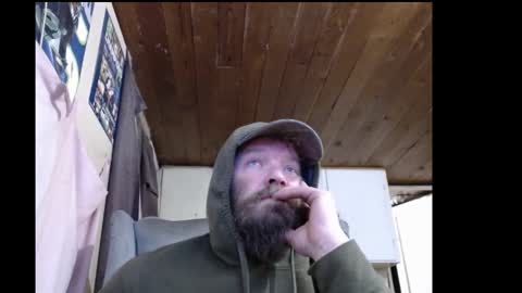 Snapshot of squegly chatting on February 18, 2025, 10:05 am Bryan online show from February 18, 2025, 10:05 am