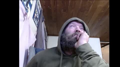 Snapshot of squegly chatting on October 30, 2025, 6:48 am Bryan online show from October 30, 2025, 6:48 am