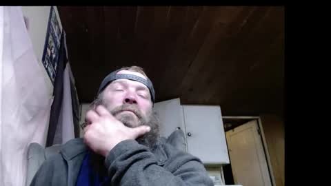 Bryan online show from April 17, 2026, 11:46 am