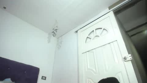 squirter_girl69 online show from May 27, 2026, 4:31 am