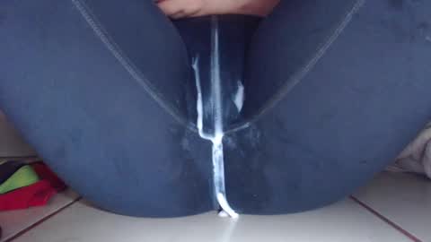 squirtkat25 online show from February 13, 2025, 3:07 am