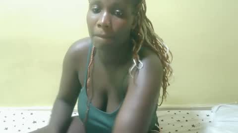 squirtypussie online show from April 21, 2026, 8:34 pm
