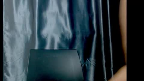 gold online show from October 1, 2025, 10:38 pm