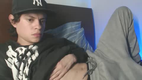 Snapshot of sr_bolaiinas chatting on February 25, 2026, 6:06 pm sr_bolaiinas online show from February 25, 2026, 6:06 pm