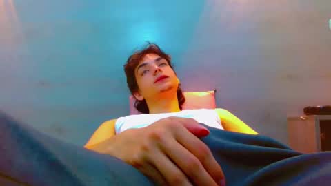 ethan online show from December 3, 2025, 2:15 pm