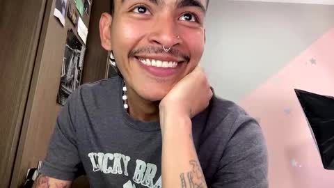 sorry mom online show from January 16, 2025, 4:28 pm