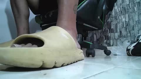 sr master cum its my old account online show from March 22, 2026, 3:26 pm