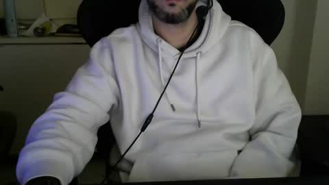 Snapshot of srtramposo chatting on November 25, 2025, 5:13 pm srtramposo online show from November 25, 2025, 5:13 pm