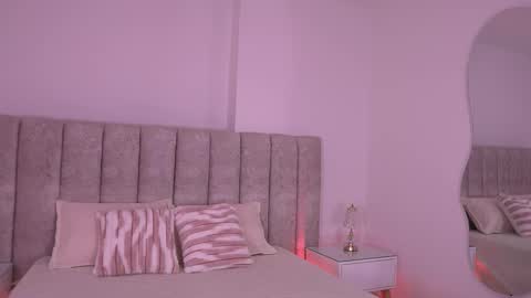 samantha online show from November 21, 2025, 7:23 pm