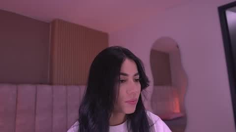 samantha online show from April 17, 2026, 7:17 pm