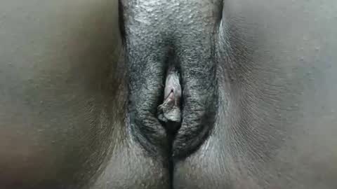 ssesy online show from April 18, 2026, 4:22 pm