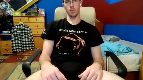 st1eve online show from November 16, 2025, 5:29 pm